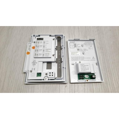 Termostat programowalny Honeywell Home T140 biały
