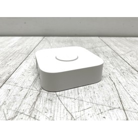 Zestaw startowy Philips Hue Secure (żarówki E27, kamera, czujniki kontaktu)